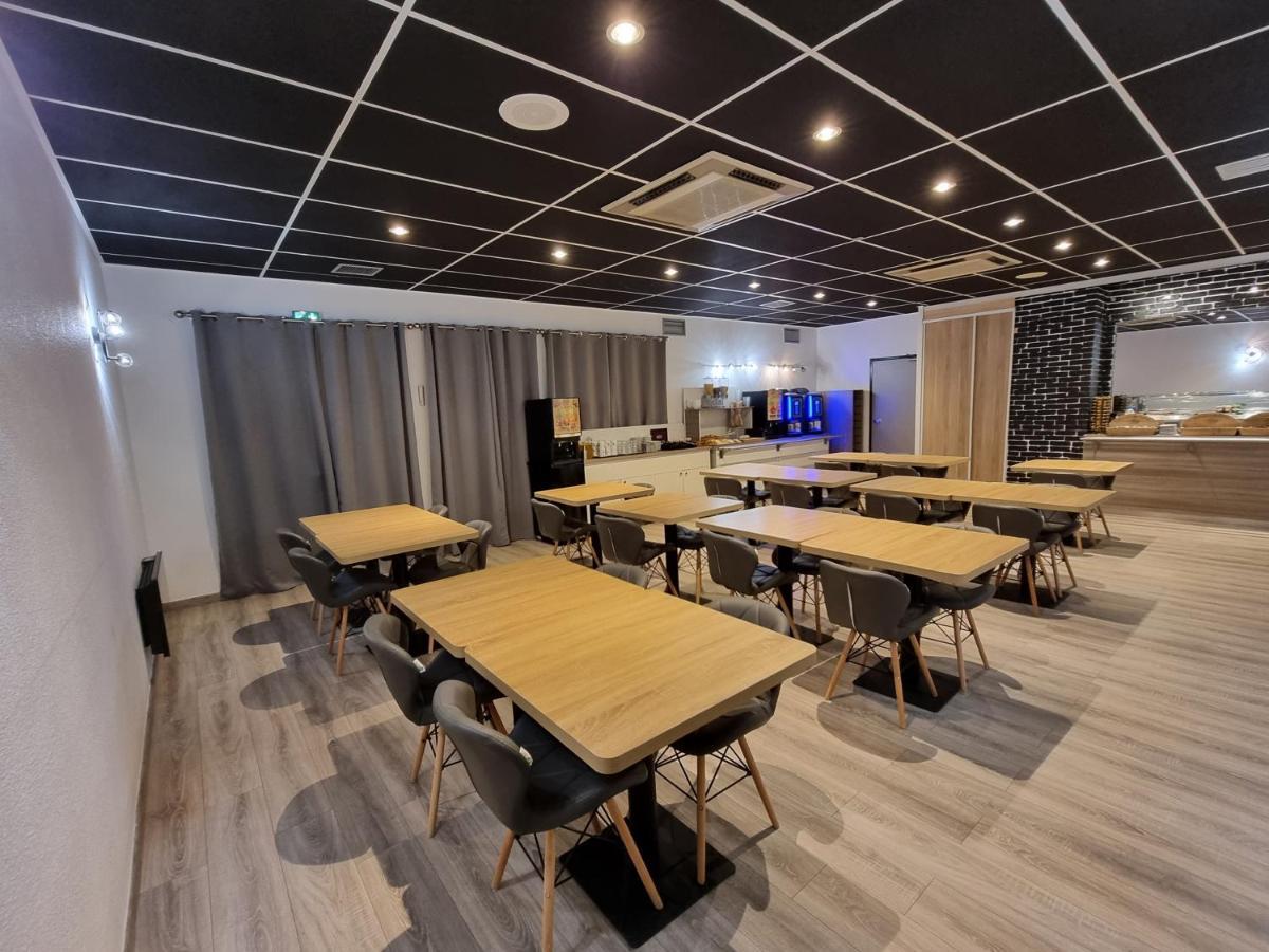 Hotel Restaurant Le Relais - Pau Nord Lons Εξωτερικό φωτογραφία